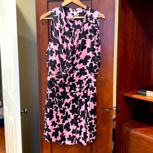Black and Pink Diane von Furstenberg Size 4